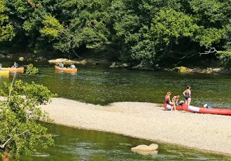 Campsite Les Rives de la Dordogne Domme Nouvelle Aquitaine