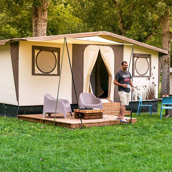 Campsite Les Rives de la Dordogne Domme Nouvelle Aquitaine