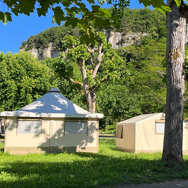 Campsite Les Rives de la Dordogne Domme