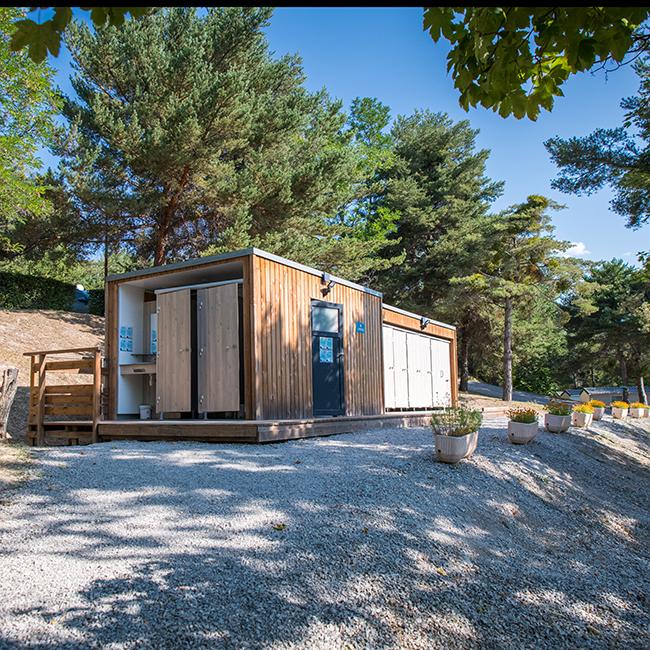 Campsite Baie de la Chapelle Chorges Alpes-du-Sud Lac de Serre-Ponçon