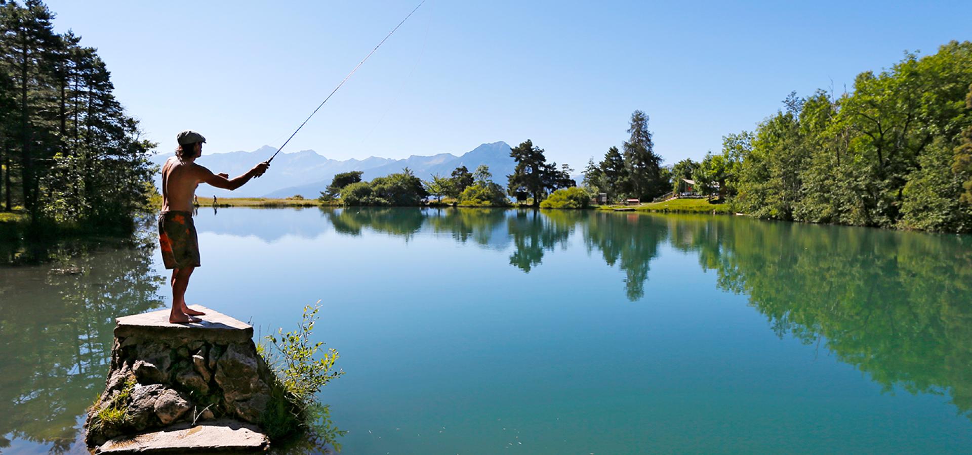 Campsite Baie de la Chapelle Chorges Alpes-du-Sud Lac de Serre-Ponçon