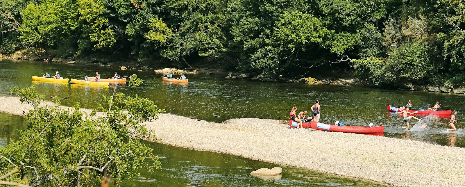 Campsite Les Rives de la Dordogne Domme Nouvelle Aquitaine