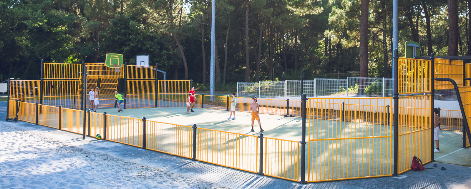 Montcalm multisport field