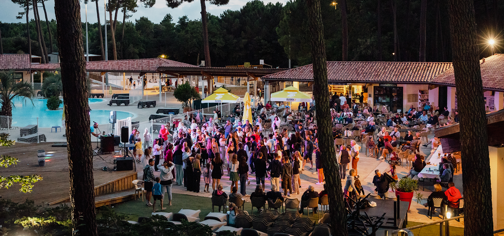 Campsite Domaine de Montcalm Charente-Maritime